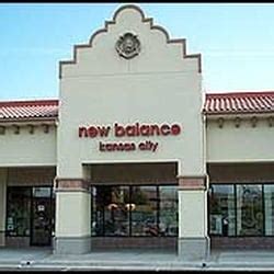 new balance shoe store overland park ks